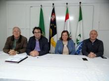 Voto Louvor e Relat�rio e Contas Aprovado por Unanimidade