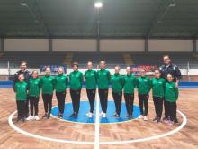 12 patinadores representam a Sele��o da Associa��o de Patinagem de S�o Miguel